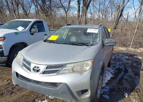 2014 Toyota Rav4 Le из США, поврежденный, VIN JTMZFREV8EJ009934